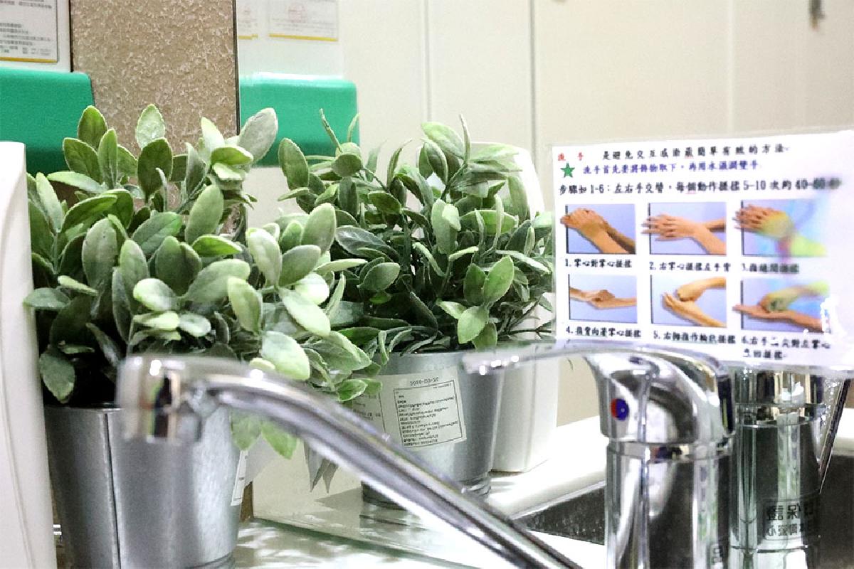 pho_0004_pho_8913 pho_0004_pho_8913